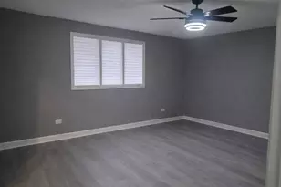 1048 E 194th Pl, Glenwood, IL 60425 - Photo 16