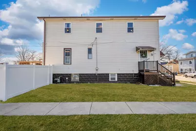 501 S 9th Avenue, Maywood, IL 60153 - Photo 2