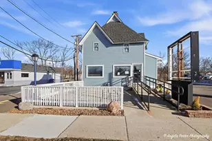 130 Crystal St, Cary, IL 60013 - Photo 1