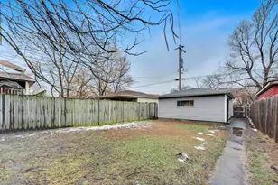 7312 S Eberhart Ave, Chicago, IL 60619 - Photo 20