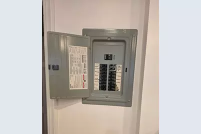 2544 W Hollywood Avenue #1, Chicago, IL 60659 - Photo 34