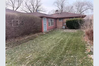 1367 Burnham Avenue, Calumet City, IL 60409 - Photo 20