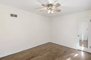 6659 W Foster Ave, Chicago, IL 60656 - Photo 14