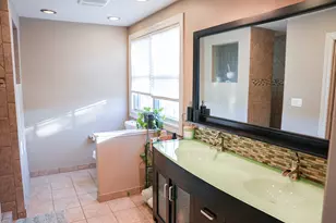 33 Foxglove Ct, Streamwood, IL 60107 - Photo 22