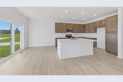 1101 Waterford Street, Algonquin, IL 60102 - Photo 4