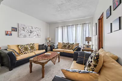 13513 S Baltimore Avenue, Chicago, IL 60633 - Photo 2