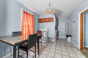 13513 S Baltimore Ave, Chicago, IL 60633 - Photo 12