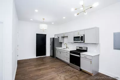 3447 W Chicago Avenue, Chicago, IL 60651 - Photo 8