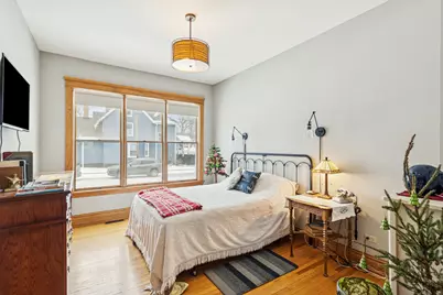 419 Dean Street, Woodstock, IL 60098 - Photo 8