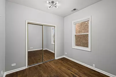 3251 W Berteau Avenue #2, Chicago, IL 60618 - Photo 10