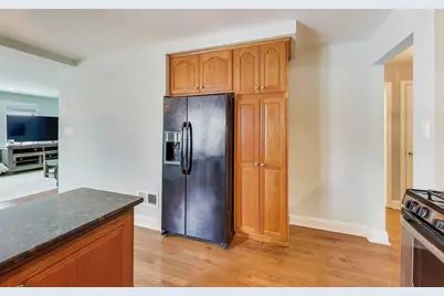 6544 W Devon Avenue, Chicago, IL 60631 - Photo 10