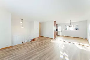 729 Yates Ave, Romeoville, IL 60446 - Photo 6