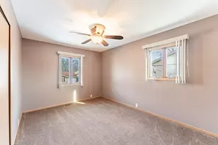 729 Yates Ave, Romeoville, IL 60446 - Photo 14