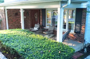 2S501 Seneca Dr, Wheaton, IL 60189 - Photo 26