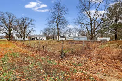 1531 Charleston Road, Salem, IL 62881 - Photo 4