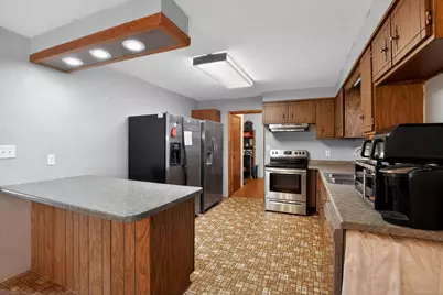 1531 Charleston Road, Salem, IL 62881 - Photo 12