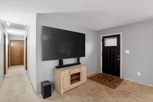 1531 Charleston Rd, Salem, IL 62881 - Photo 6