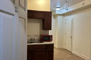 4451 S Wood St, Chicago, IL 60609 - Photo 2