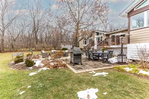 29860 N River Dr, Libertyville, IL 60048 - Photo 32