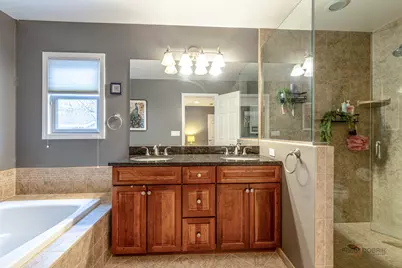 29860 N River Drive, Libertyville, IL 60048 - Photo 18