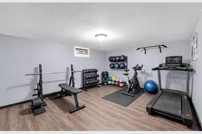 801 Woodlawn Drive, Dekalb, IL 60115 - Photo 12