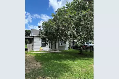 3517 Montrose Avenue, Rockford, IL 61101 - Photo 1