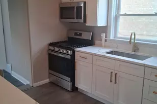 7308 S Troy St, Chicago, IL 60629 - Photo 6