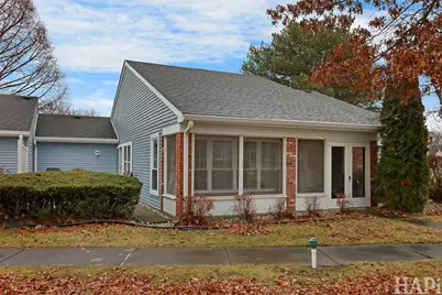 7205 Hastings Circle #330, Fox Lake, IL 60020 - Photo 2