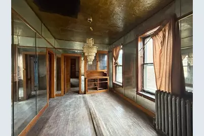 758 S Kedvale Avenue, Chicago, IL 60624 - Photo 10