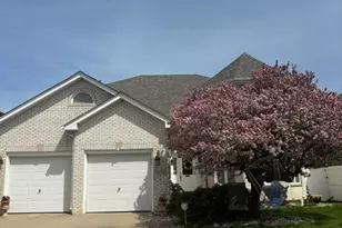 10745 Lockwood Ave, Oak Lawn, IL 60453 - Photo 2