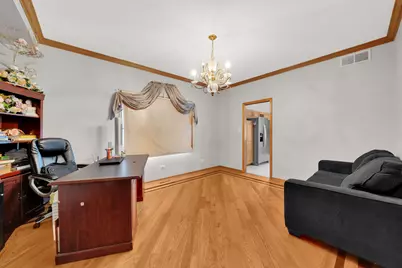 10745 Lockwood Avenue, Oak Lawn, IL 60453 - Photo 10