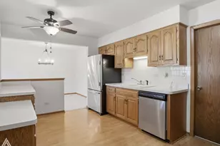 [Address not provided], Orland Park, IL 60467 - Photo 4