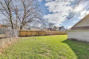 764 2nd Ave, Aurora, IL 60505 - Photo 26