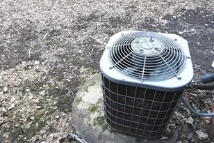 1126 N Ash St, Waukegan, IL 60085 - Photo 6