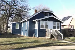 1126 N Ash St, Waukegan, IL 60085 - Photo 1