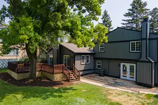 1906 N Summit St, Wheaton, IL 60187 - Photo 24