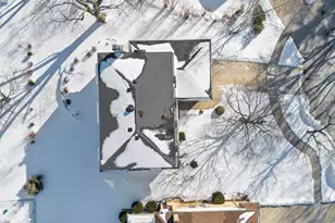 609 Deborah Ct, Schaumburg, IL 60193 - Photo 32