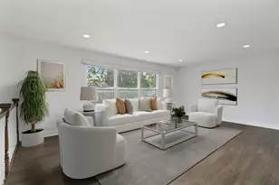 530 Ramblewood Ct, Lake Zurich, IL 60047 - Photo 2