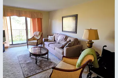 1S150 Spring Road #5B, Oakbrook Terrace, IL 60181 - Photo 6