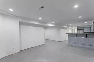 5330 W Drummond Pl, Chicago, IL 60639 - Photo 30