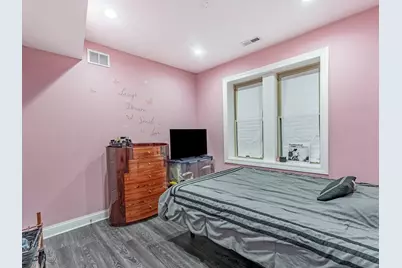 5330 W Drummond Place, Chicago, IL 60639 - Photo 26