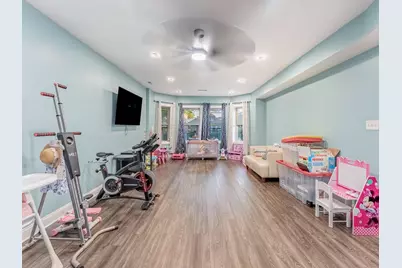 5330 W Drummond Place, Chicago, IL 60639 - Photo 16