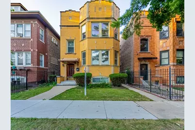 5330 W Drummond Place, Chicago, IL 60639 - Photo 2