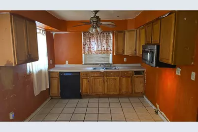 11236 S Stewart Avenue, Chicago, IL 60628 - Photo 12