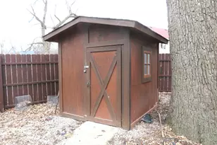 722 Richards St, Joliet, IL 60433 - Photo 26