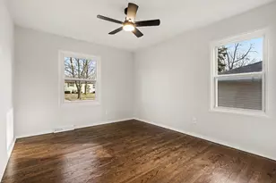 111 Stadium Dr, Joliet, IL 60435 - Photo 6