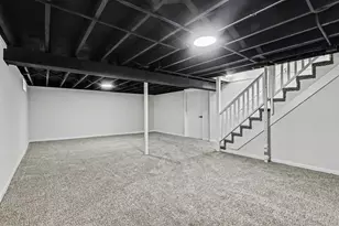 111 Stadium Dr, Joliet, IL 60435 - Photo 10