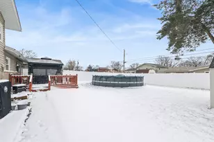 15201 Geoffrey Rd, Oak Forest, IL 60452 - Photo 20