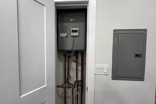 4819 Main St, Skokie, IL 60077 - Photo 22