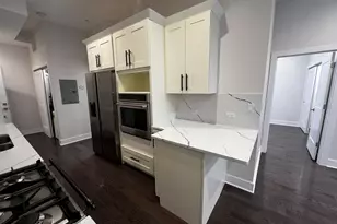 4819 Main St, Skokie, IL 60077 - Photo 16